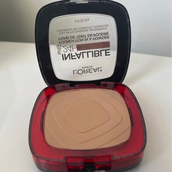 L'Oreal Infallible Foundation - Picture 2 of 2